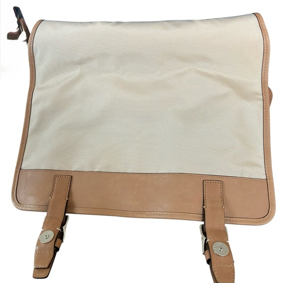 Coach 2009 Voyager Messenger Bag - Picture 8 of 13